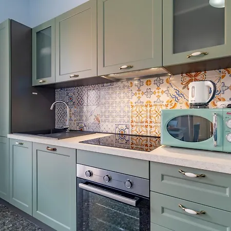 1950 - Bright In Octagonal Tower Apartamento
